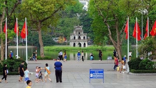 Hanoi tourism enjoys successful year despite difficulties hinh anh 1