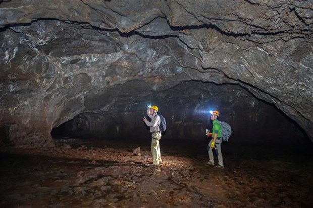 New passages found in Krong No volcanic cave system hinh anh 2