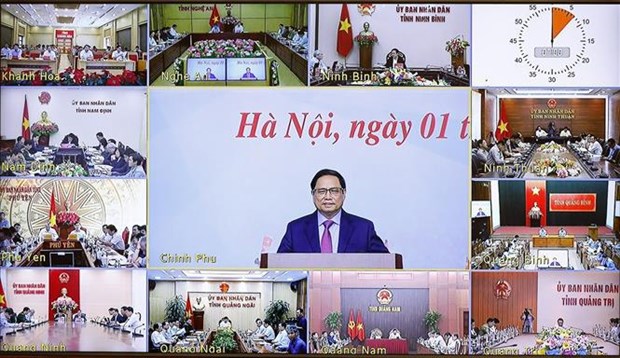 PM requests combined efforts to combat IUU fishing hinh anh 1