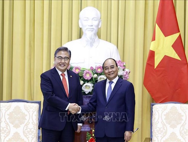 Phuc 대통령의 한국 방문은 양국 관계의 중대한 돌파구를 의미합니다: Hinh Anh 한국 장관 2