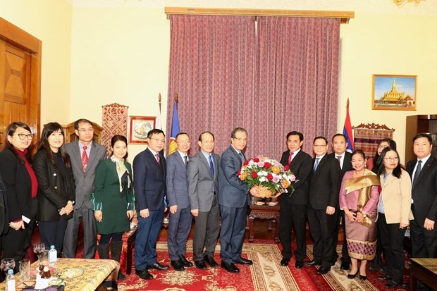 Vietnamese Embassy in Moscow congratulates Laos on National Day hinh anh 1