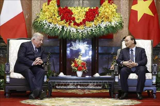 Vietnam considers France top important partner: President hinh anh 1