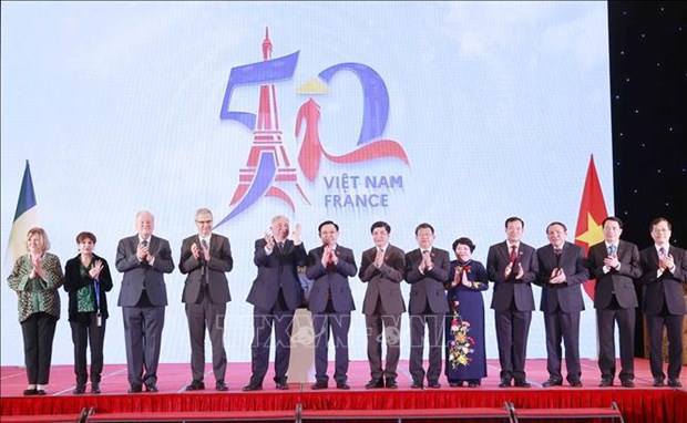 Celebrations for 50th anniversary of Vietnam-France diplomatic ties launched hinh anh 1