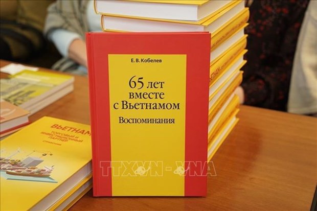 Russian expert's book on Vietnam makes debut hinh anh 2
