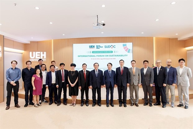Int’l forum on sustainable development for universities launched in HCM City hinh anh 1