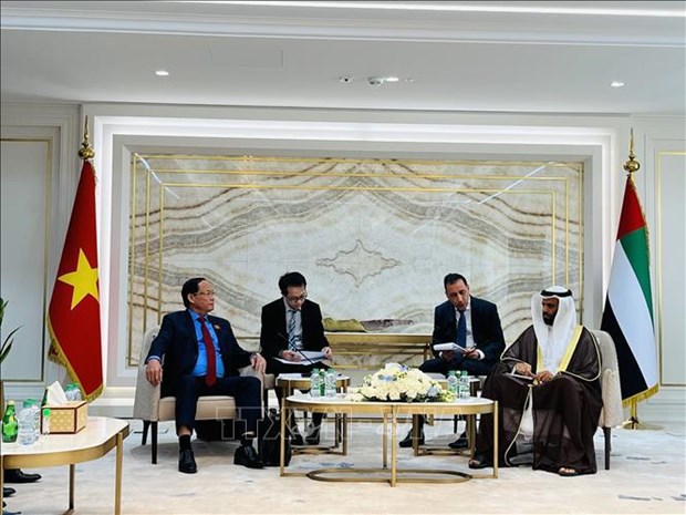 Vietnam boosts parliamentary collaboration with UAE hinh anh 1
