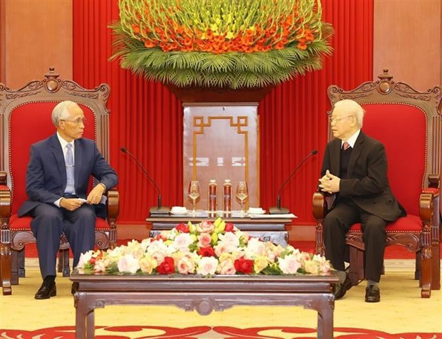 Party chief: Vietnam treasures faithful relationship with Laos hinh anh 1