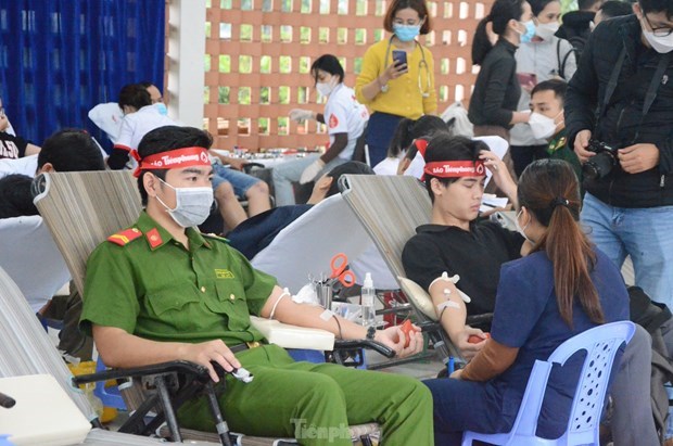 Red Sunday 2023 blood donation campaign to open in Hanoi hinh anh 1