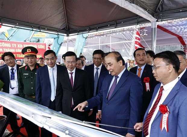President attends groundbreaking ceremony for Lien Chieu Port project hinh anh 2