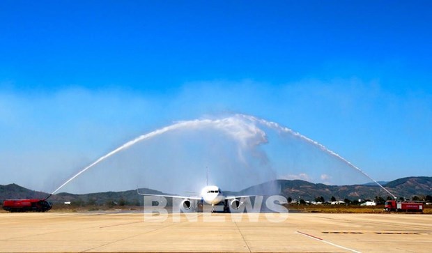 Vietravel Airlines launches first international service hinh anh 1