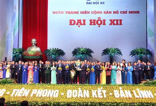 Art programme held to celebrate success of youth union's congress hinh anh 1