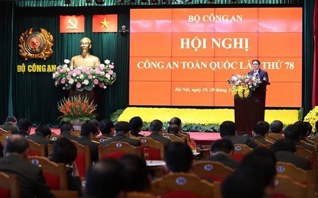 PM hails public security force’s contributions to common achievements hinh anh 1