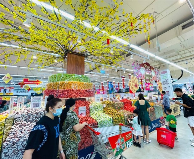 Consumer product sales to increase by 7-9% during Tet hinh anh 1