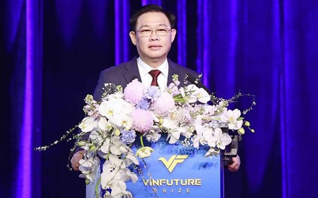 2022 VinFuture Prize honours nine innovators hinh anh 1