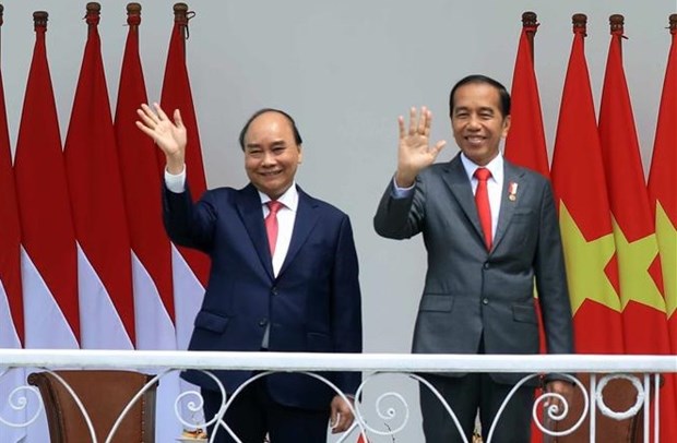 Indonesian President hosts welcome ceremony for President Nguyen Xuan Phuc hinh anh 1