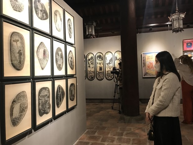 Modern art and ancient heritage come together in Temple of Literature's exhibition hinh anh 1