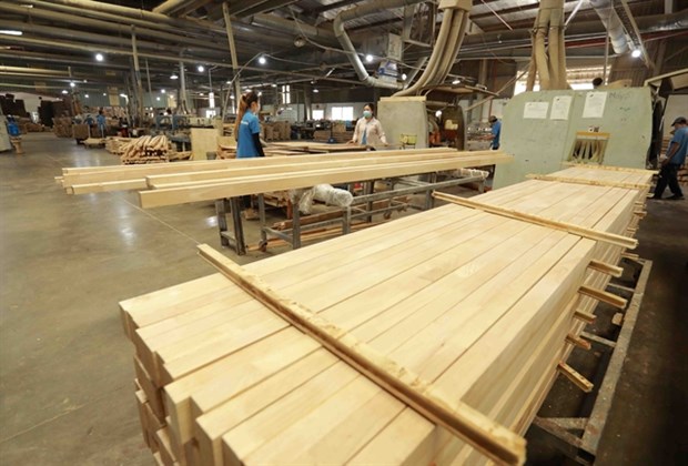 Vietnam strives to be global processing centre of export timber hinh anh 1