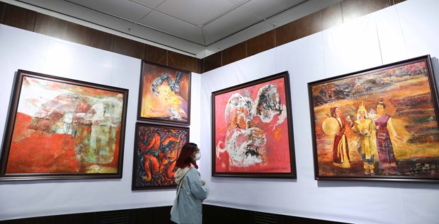 Paintings of Vietnamese, RoK artists on display hinh anh 1