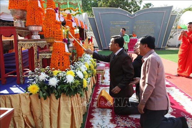 Respects paid to martyrs of Laos-Vietnam combat alliance hinh anh 1