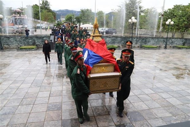 More remains of Vietnamese martyrs repatriated from Laos hinh anh 1