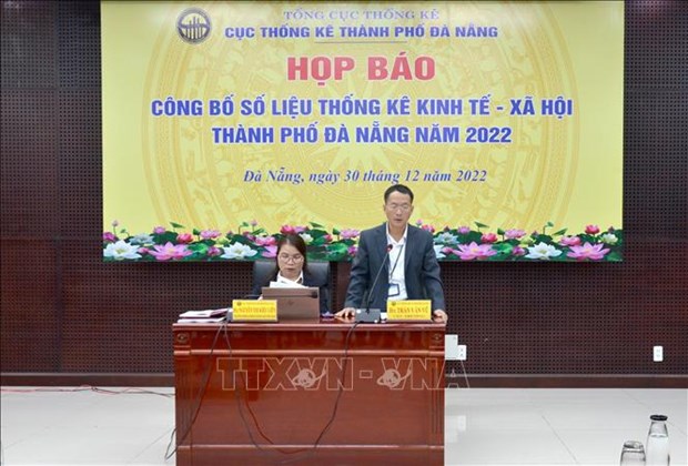 Da Nang ranks third in economic growth in 2022 hinh anh 2