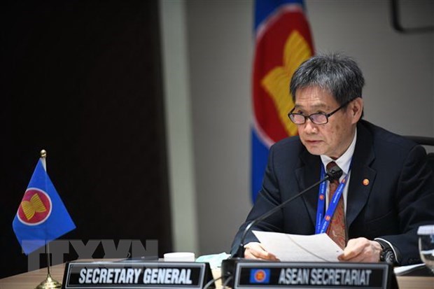 Strong commitment to regional cooperation helps ASEAN navigate headwinds: Secretary-General hinh anh 1