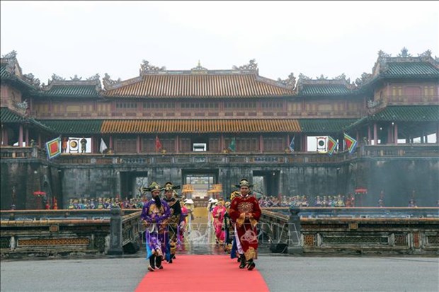 Hue Festival 2023 opens with re-enactment of Ban Soc ceremony hinh anh 1