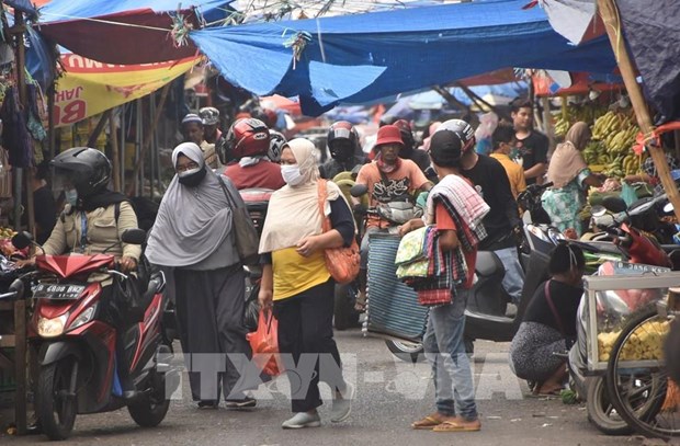Indonesia’s 2022 inflation surpasses forecast hinh anh 1