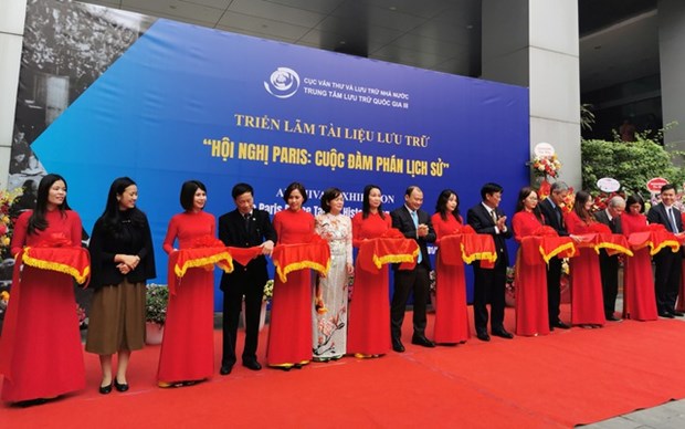Exhibition spotlights Paris Conference 50 years ago hinh anh 2