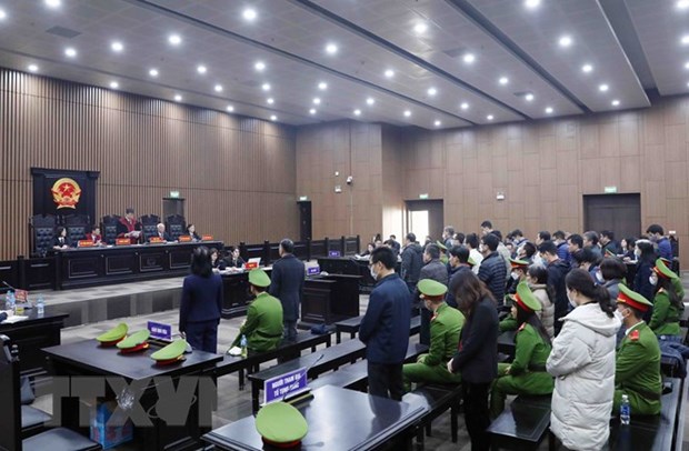 Former director of AIC sentenced to 30 years of imprisonment for bribery hinh anh 1