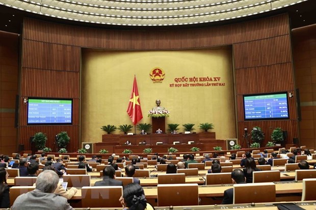Second extraordinary meeting enters second working day hinh anh 1
