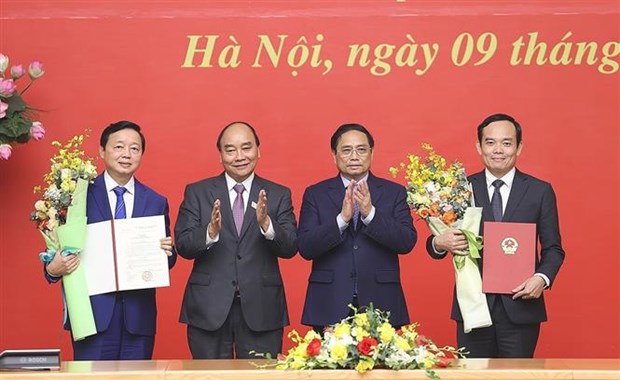 Appointment decisions handed over to new Deputy Prime Ministers hinh anh 1