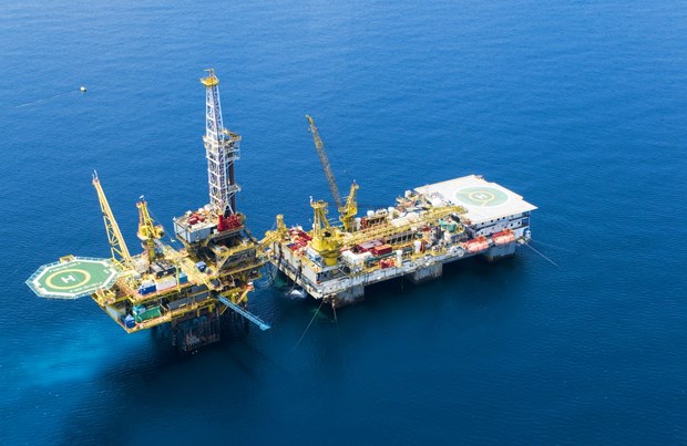 Indonesia, Malaysia cooperate in exploiting oil field off Java Island hinh anh 1
