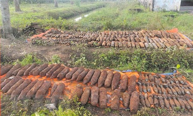 Over 50 hectares of land cleared from war-time UXO in Thua Thien-Hue hinh anh 1