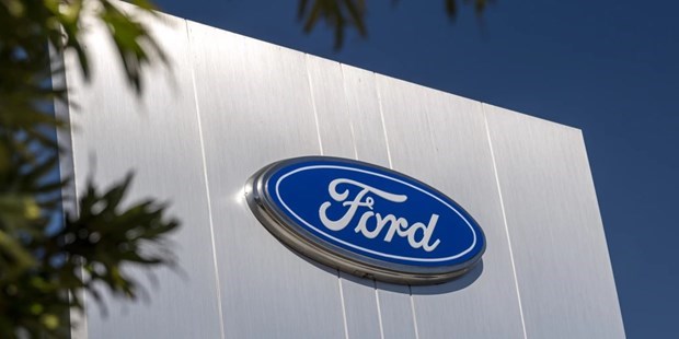 Ford Vietnam sets new monthly, quarterly sales records hinh anh 1