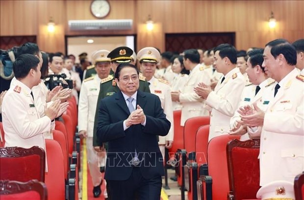 PM inspects readiness of security forces ahead of Tet hinh anh 1