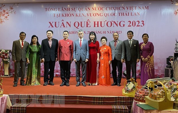 OVs in Thailand celebrate traditional Lunar New Year hinh anh 1