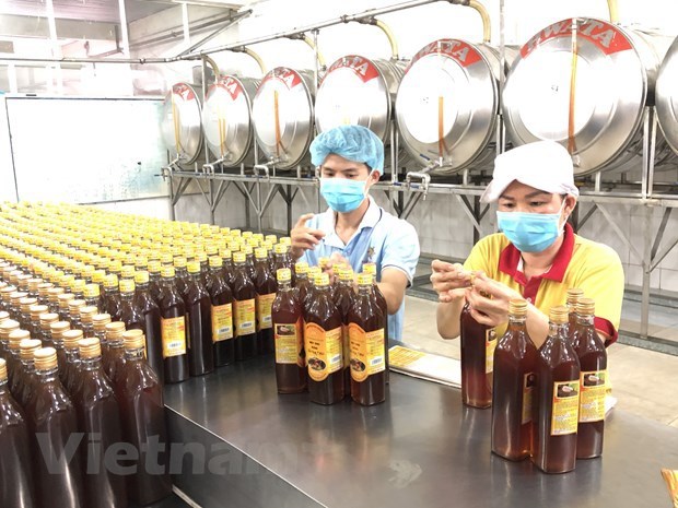 Trade ministry to support enterprises in boosting exports hinh anh 1