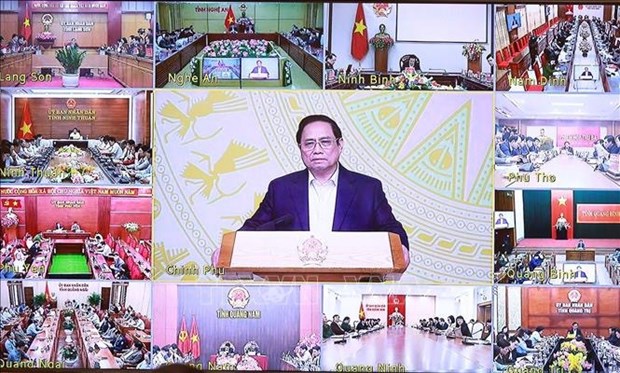 Administrative reform must centre on people, enterprises: PM hinh anh 1