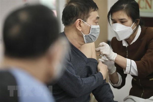Vietnam confirms 11 new COVID-19 cases in February 6 hinh anh 1
