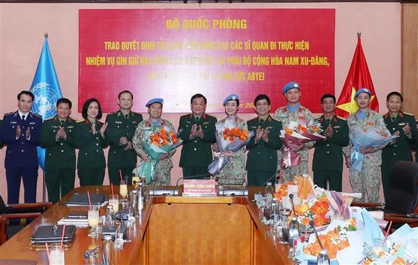Additional Vietnamese peacekeepers sent to UN missions hinh anh 1