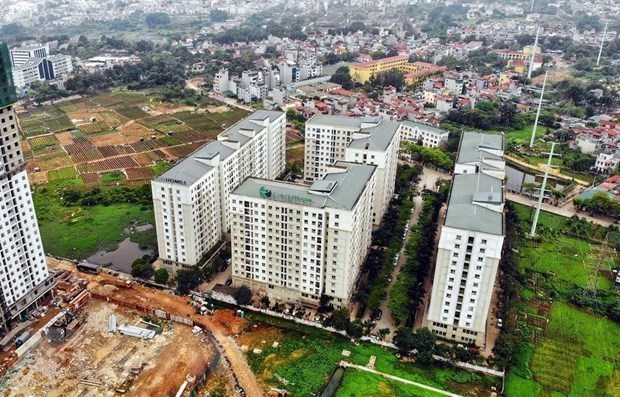 Central bank not tighten real estate credit: Deputy Governor hinh anh 1