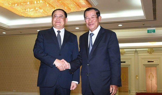 Cambodia, Laos to deepen comprehensive, long-standing strategic partnership hinh anh 1