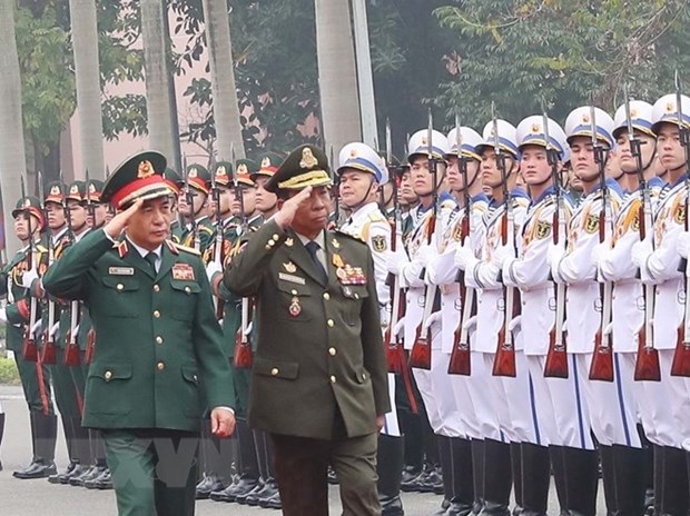 Vietnam, Cambodia identify defence cooperation directions for 2023 hinh anh 1
