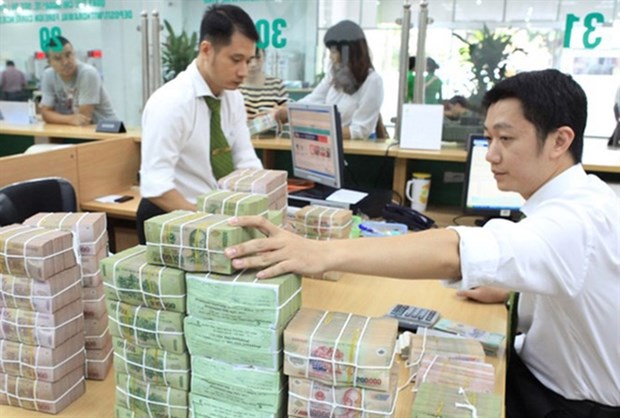 Deposit interest rates continue to decrease hinh anh 1