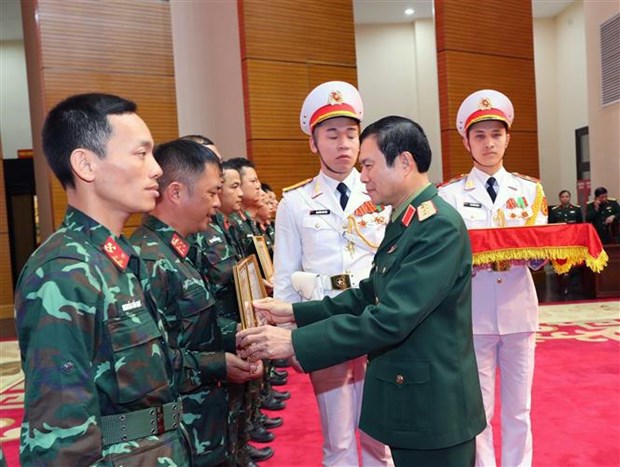 Military rescuers commended for search and rescue operations in quake-hit Turkey hinh anh 2