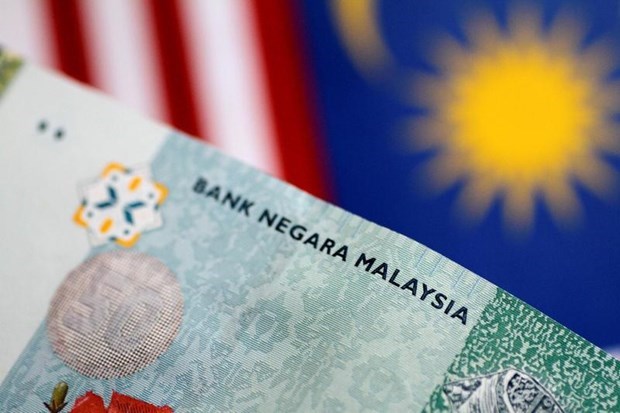 Malaysia’s record budget spending plan unveiled hinh anh 1