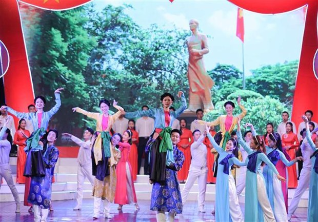 Vietnamese culture is always everlasting strength of the nation: PM hinh anh 2