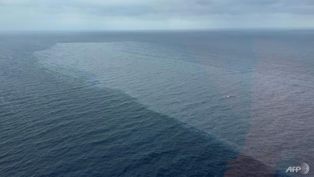 Tanker with 800 tonnes of oil sank in Philippines waters hinh anh 1
