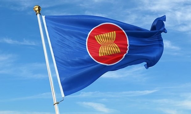 Vietnam attends meetings between ASEAN and partners hinh anh 1